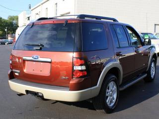 Ford Explorer 2010 photo 2