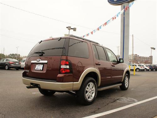 Ford Explorer 2010 photo 2