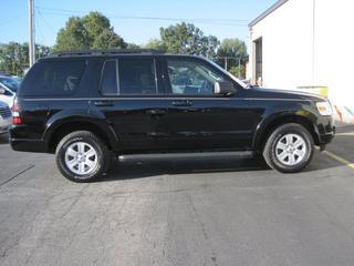 Ford Explorer 2010 photo 2