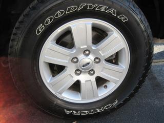 Ford Explorer 2010 photo 5