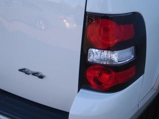 Ford Explorer 2010 photo 2