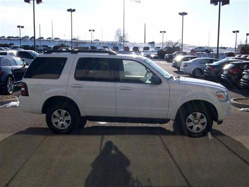Ford Explorer 2010 photo 3