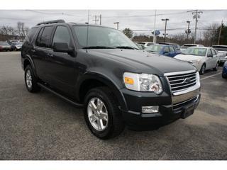 Ford Explorer 2010 photo 1