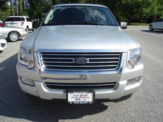 Ford Explorer 2010 photo 4
