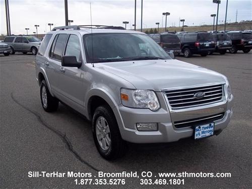 Ford Explorer 2010 photo 2