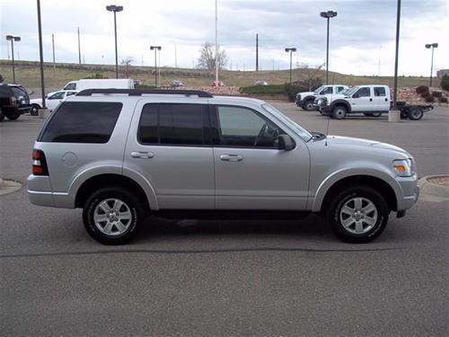 Ford Explorer 2010 photo 3