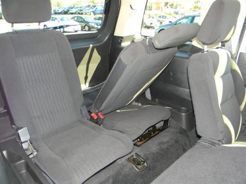 Ford Explorer 2010 photo 3