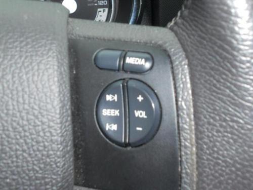 Ford Explorer 2010 photo 3