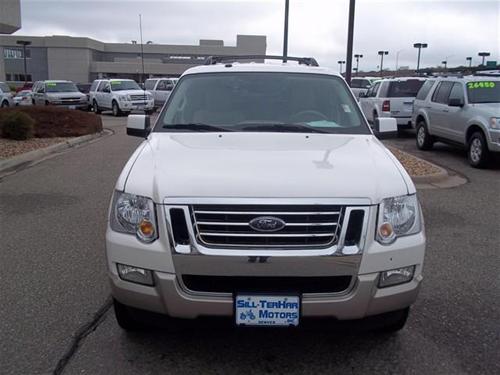 Ford Explorer 2010 photo 1