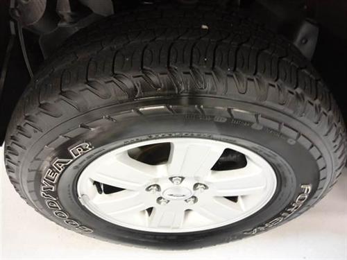 Ford Explorer 2010 photo 1