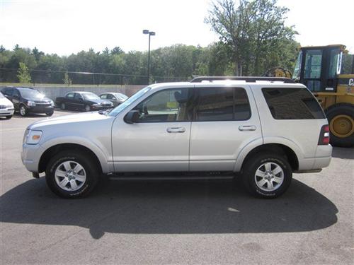 Ford Explorer 2010 photo 1
