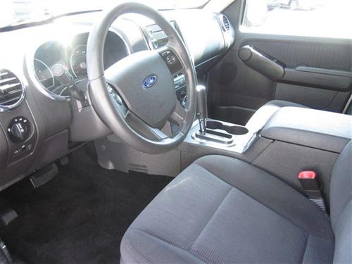 Ford Explorer 2010 photo 3