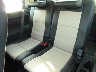 Ford Explorer 2010 photo 1