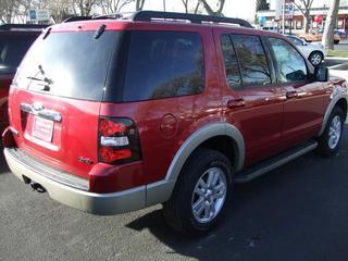 Ford Explorer 2010 photo 2