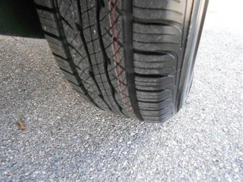 Ford Explorer 2010 photo 2