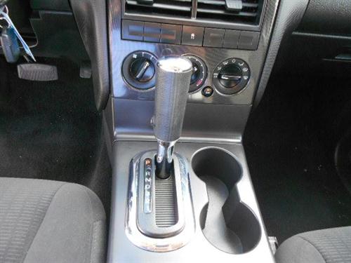 Ford Explorer 2010 photo 4