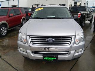 Ford Explorer 2010 photo 1