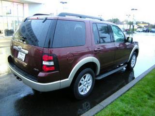 Ford Explorer 2010 photo 4