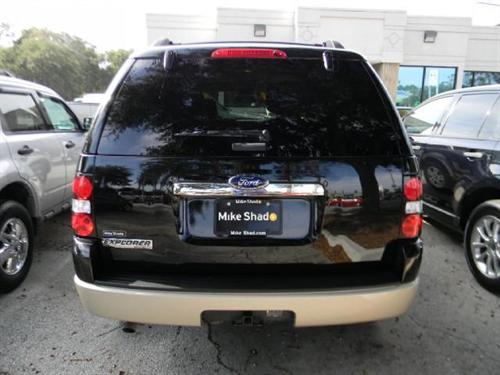 Ford Explorer 2010 photo 1