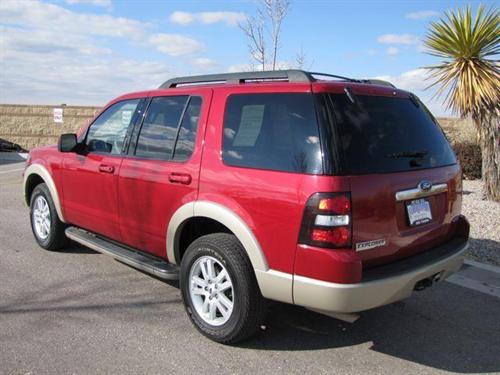 Ford Explorer 2010 photo 1