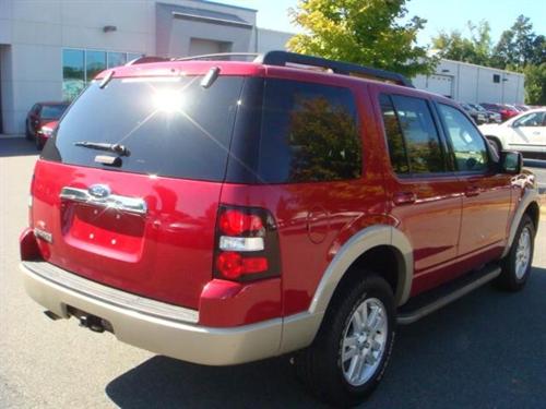 Ford Explorer 2010 photo 4