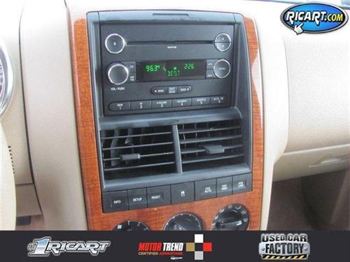 Ford Explorer 2010 photo 5