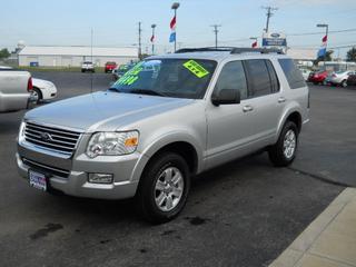 Ford Explorer 2010 photo 2