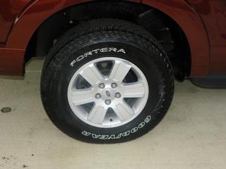 Ford Explorer 2010 photo 1