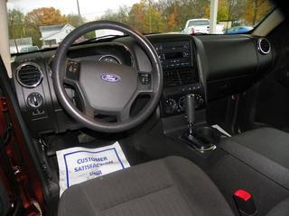 Ford Explorer 2010 photo 3