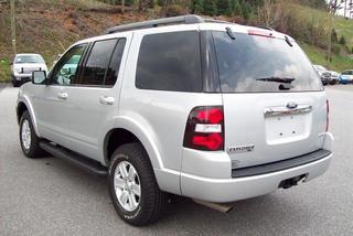 Ford Explorer 2010 photo 4