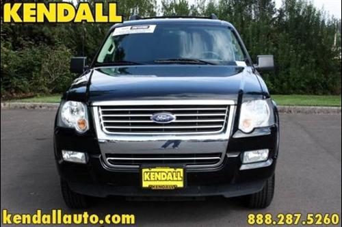 Ford Explorer 2010 photo 1