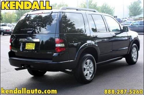 Ford Explorer 2010 photo 4