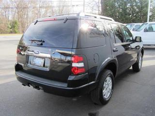 Ford Explorer 2010 photo 3