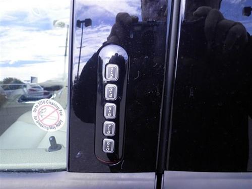 Ford Explorer 2010 photo 3