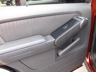 Ford Explorer 2010 photo 3