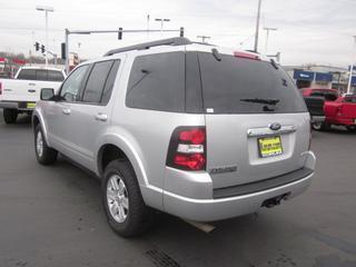 Ford Explorer 2010 photo 2