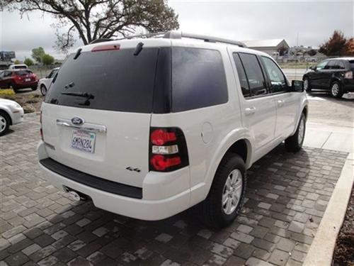 Ford Explorer 2010 photo 4