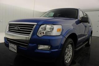 Ford Explorer 2010 photo 1