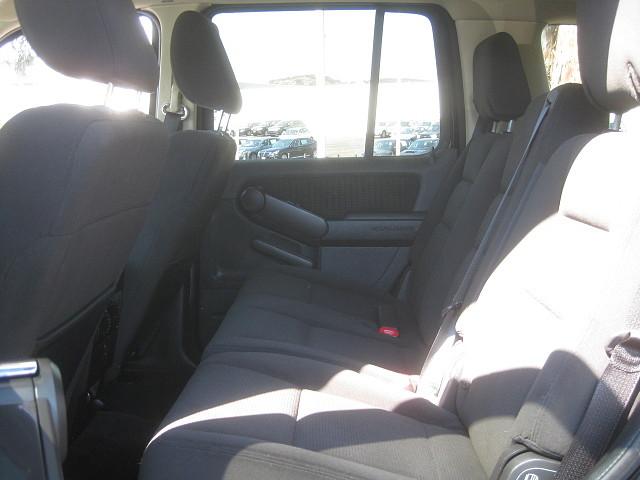 Ford Explorer 2010 photo 4