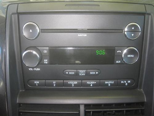 Ford Explorer 2010 photo 3