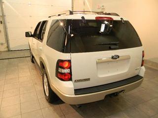 Ford Explorer 2010 photo 5