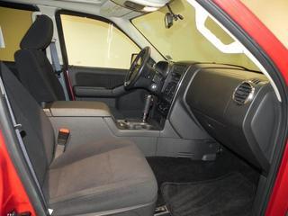 Ford Explorer 2010 photo 1