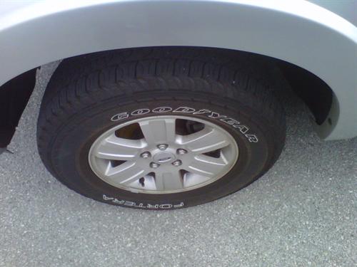 Ford Explorer 2010 photo 5