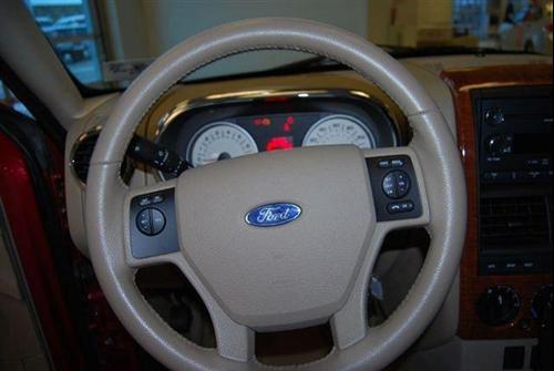 Ford Explorer 2010 photo 5