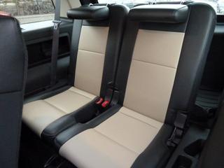 Ford Explorer 2010 photo 3