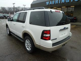 Ford Explorer 2010 photo 4