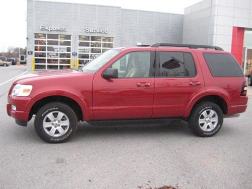 Ford Explorer 2010 photo 2