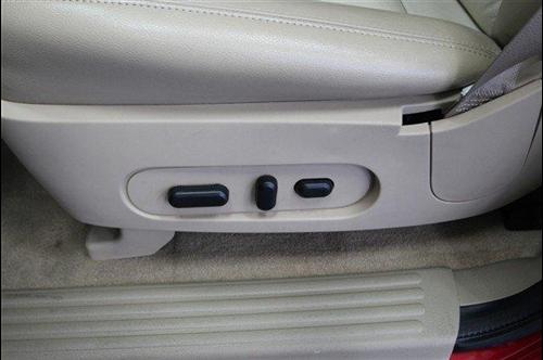 Ford Explorer 2010 photo 4