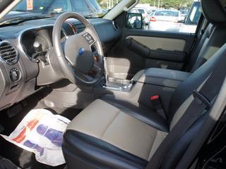 Ford Explorer 2010 photo 3