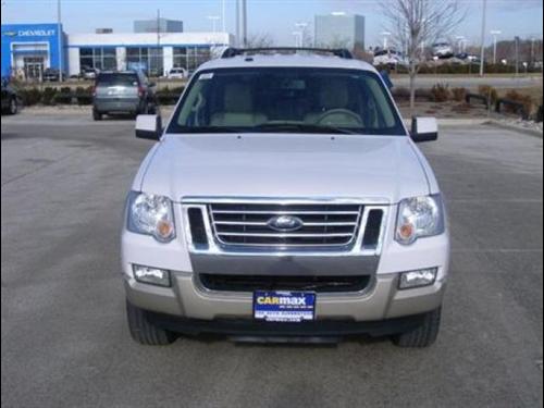 Ford Explorer 2010 photo 1